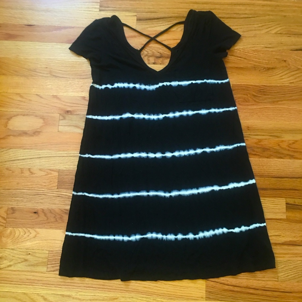 American Eagle Cover Up Black & White